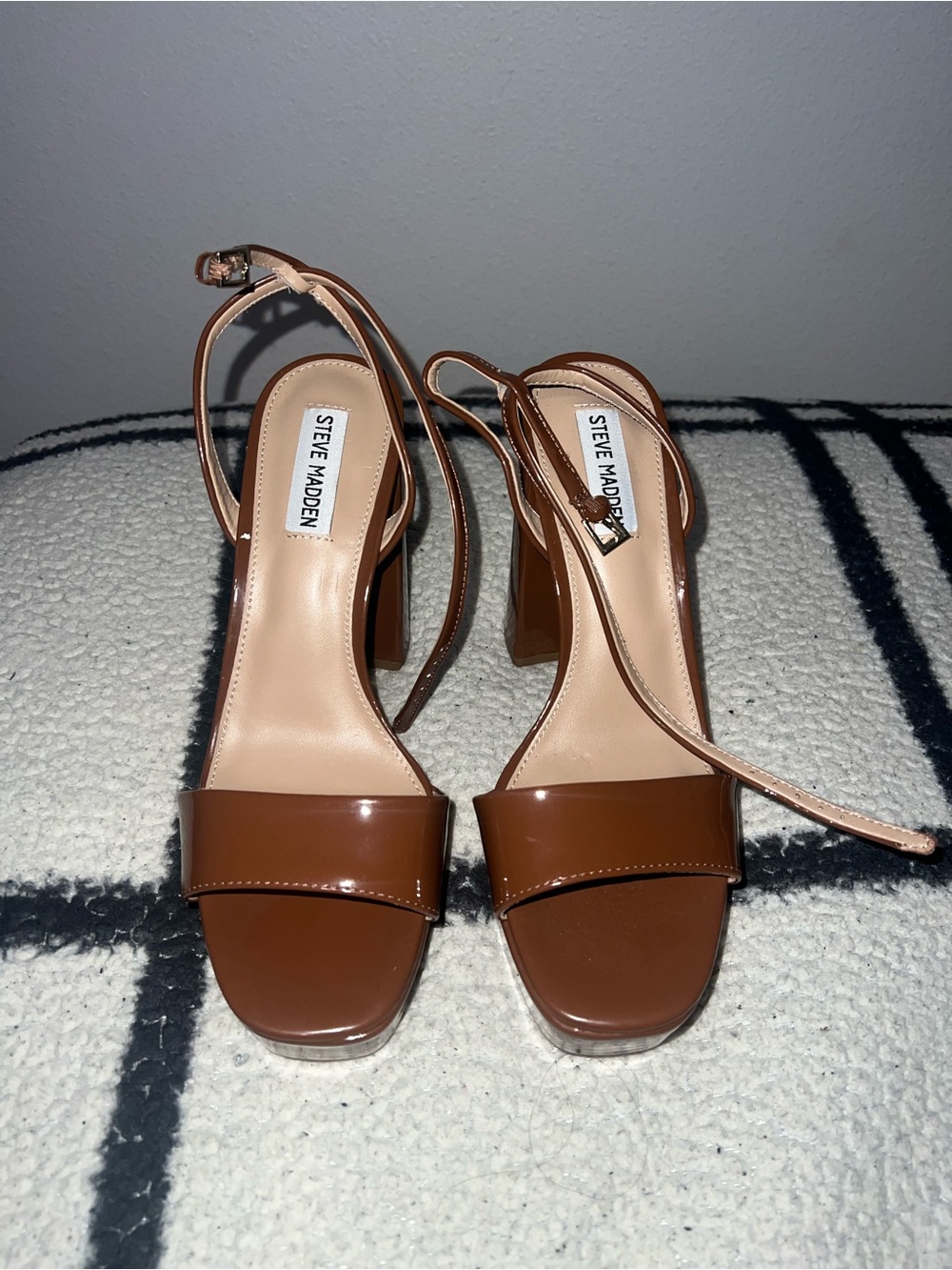 Steve Madden Cognac Patent Block Heel Sandals